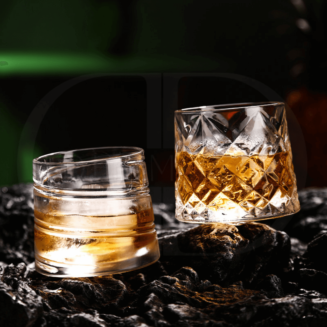 Copos Giratórios de Vidro para Whisky – Design Clássico com Efeito Spinning