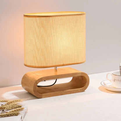 Abajur de Mesa com Base em Madeira e Cúpula de Tecido