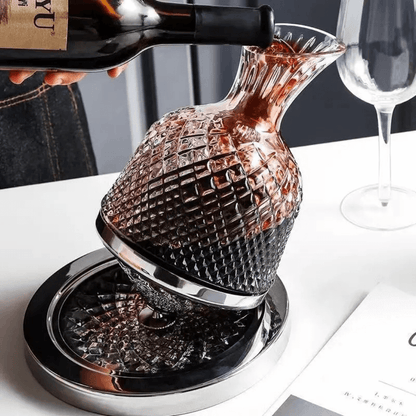 Decantador de Vinho Rotativo 360° em Cristal - Design Elegante