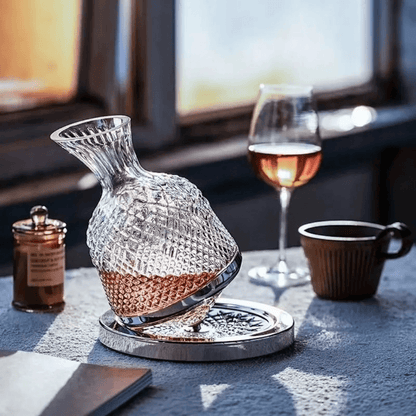 Decantador de Vinho Rotativo 360° em Cristal - Design Elegante