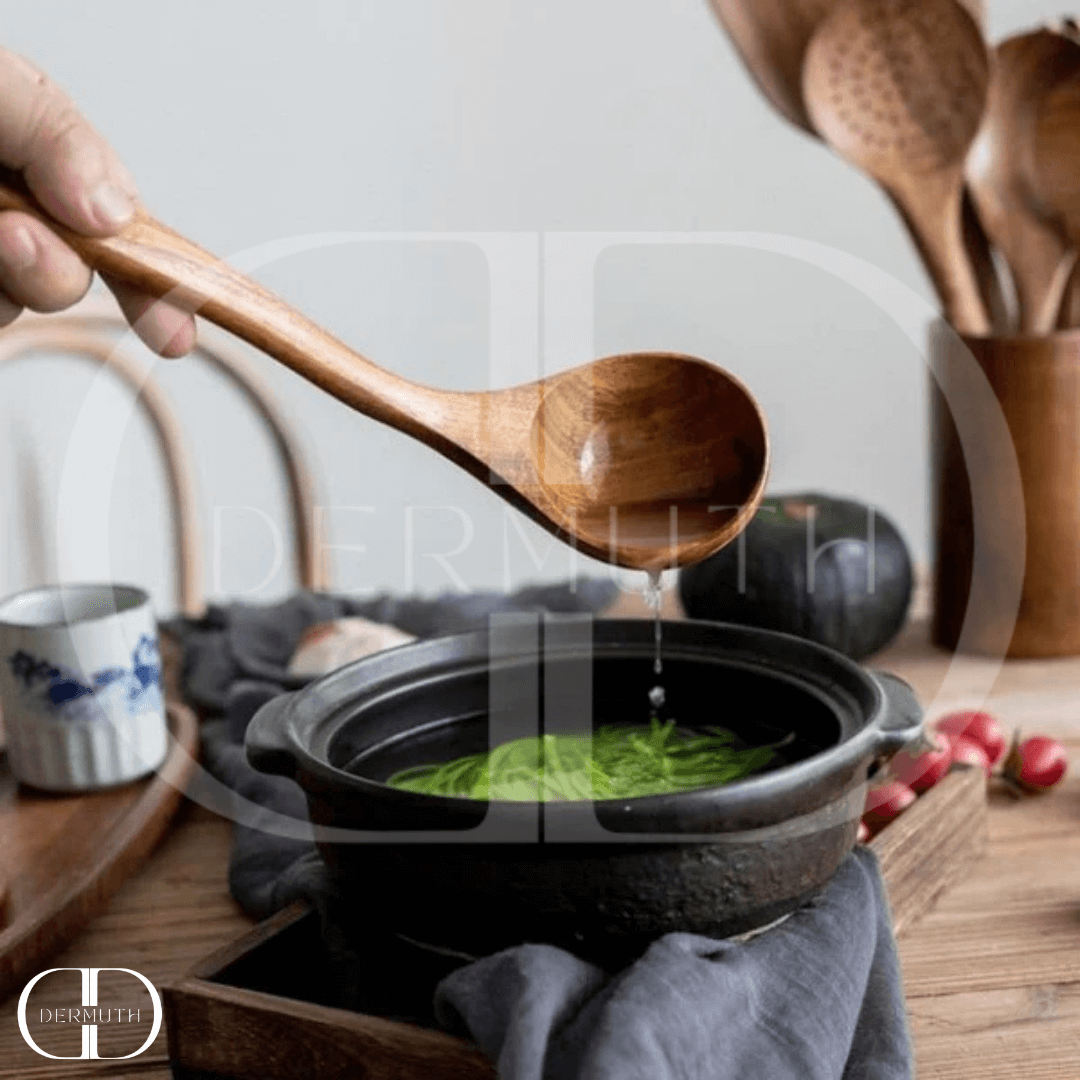 Conjunto de Utensílios de Cozinha em Madeira Natural