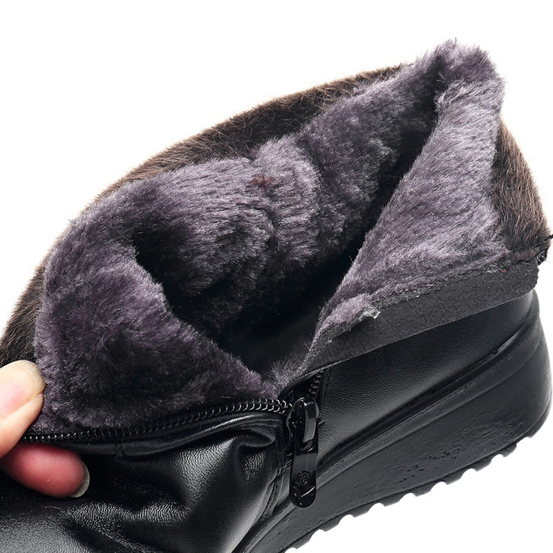 Bota Couro de Inverno Peluciado - Hellena - (Promoção de Inverno 2026)