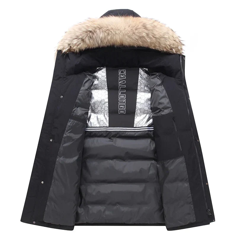 Jaqueta Masculina Longa com Capuz Peluciado – (Promoção de Inverno 2026)