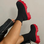 Bota Feminina com Plataforma Cano Curto (Promoção de Inverno 2026)