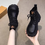Bota Feminina Cano Curto Solado Grosso Antiderrapante (Promoção de Inverno 2026)