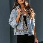 Jaqueta Jeans Feminina com Estampa Onça Print - Moda Casual e Elegante