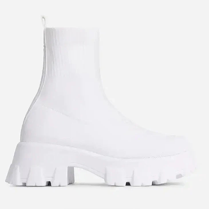 Bota Feminina com Plataforma Cano Curto (Promoção de Inverno 2026)