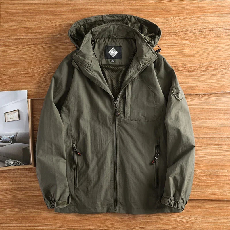 Jaqueta Masculina Impermeável com Capuz Respirável Secagem Rápida – (Promoção de Inverno 2026)