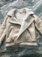 Casaco Feminino Acolchoado Faux com Gola