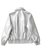 Casaco Feminino Curto em Faux Leather com Toque Vintage
