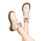 Bota Feminina Cano Curto Solado Grosso Antiderrapante (Promoção de Inverno 2026)