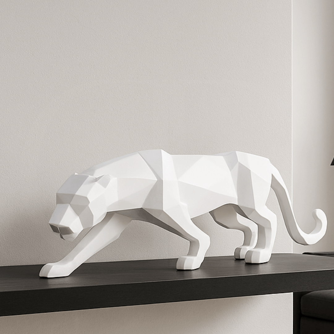 Escultura de Pantera Geométrica em Resina