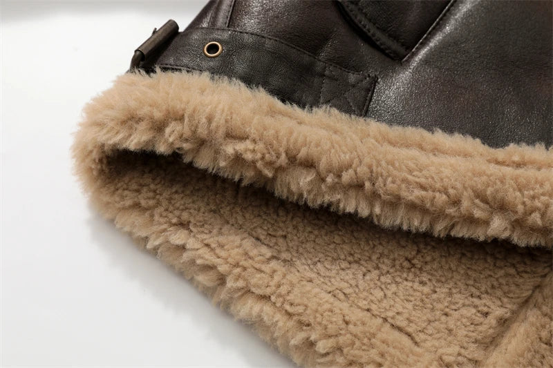 Jaqueta Feminina Curta com Forro Quente Design Dupla Face – (Promoção de Inverno 2026)