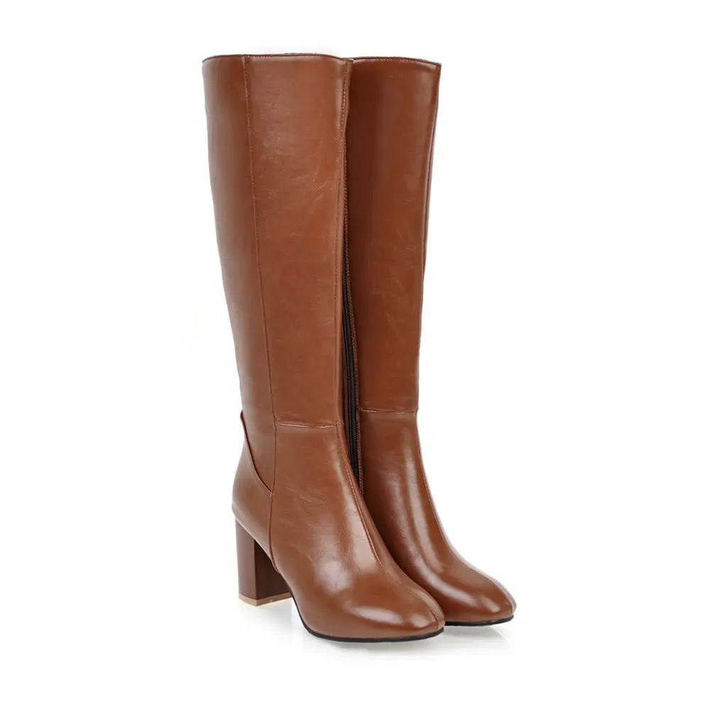 Bota Feminina de Cano Alto com Salto Grosso Estilo Versátil Forro Quente – (Promoção de Inverno 2026)