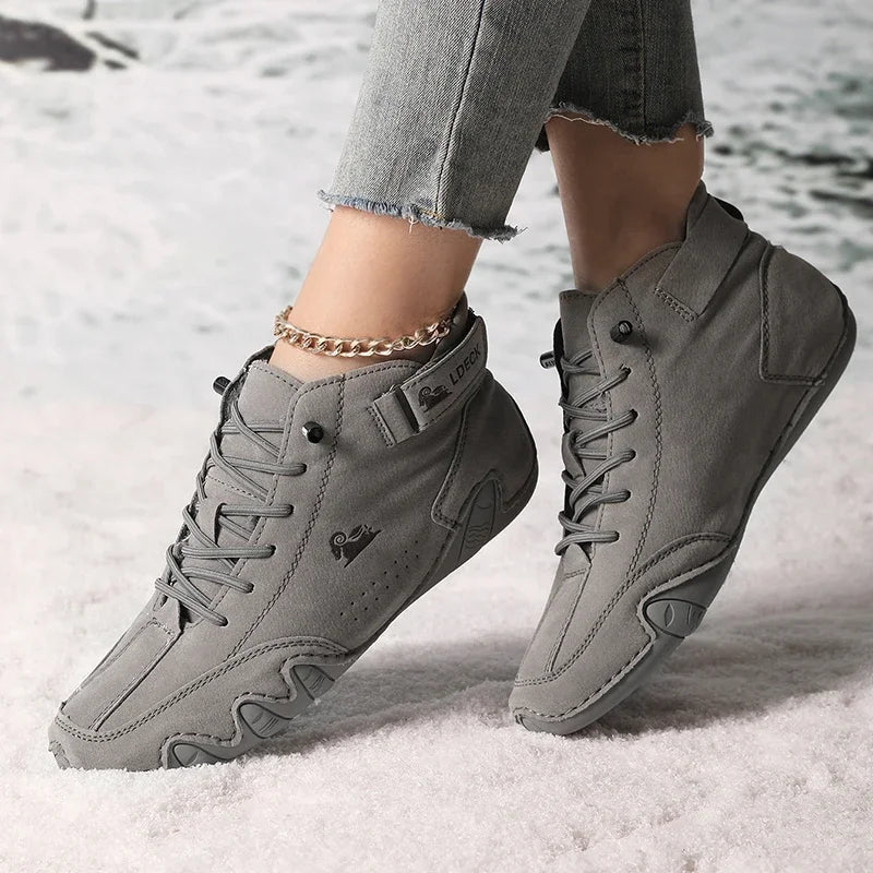 Bota Feminina Retrô Design Trendy Antiderrapante - (Promoção de Inverno 2026)