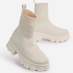 Bota Feminina com Plataforma Cano Curto (Promoção de Inverno 2026)